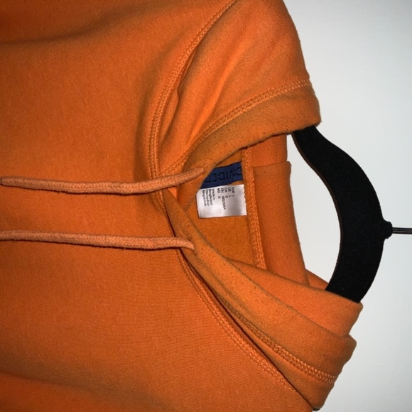 Cropped Hoodie - Picture 2 of 5